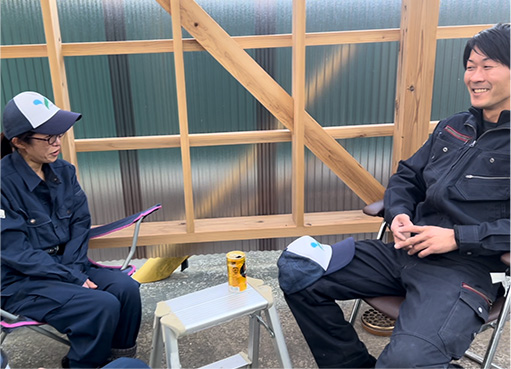 社員同士の仲がよく、意見交換がしやすい職場です。!